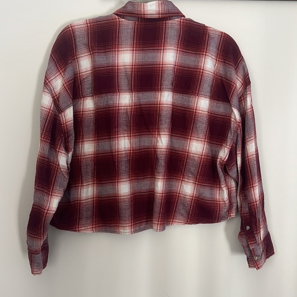 Abercrombie & Fitch Cropped Flannel | S - Picture 2 of 4
